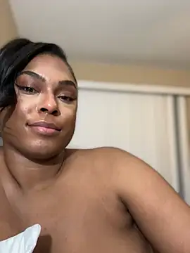 Czat XXX na żywo – CandyLuxxxx