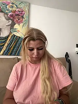 Онлайн чат XXX AllysonK