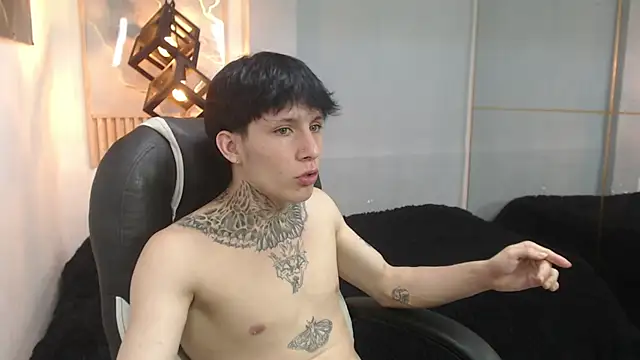 Chat XXX Live Cry_thereal