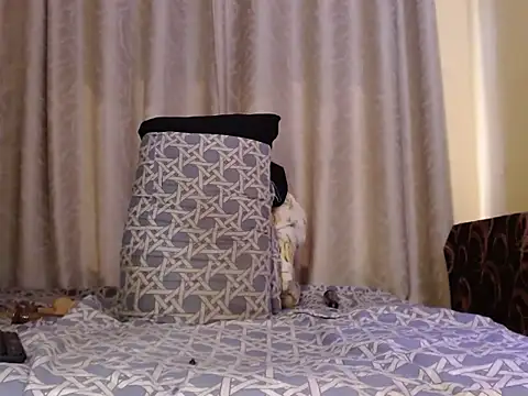 Chatroom XXX en direct de Queen_delicius