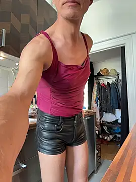 Chat XXX Live SexyLeon8