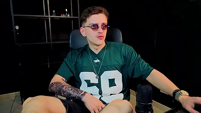 FelixStarkk Live XXX-Chat