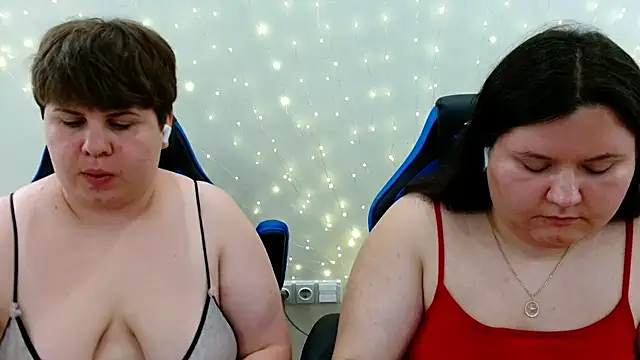 BeckyAndHellen's Live XXX Chat