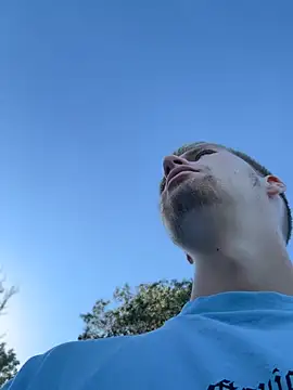 PublicLuke: вебкам-шоу