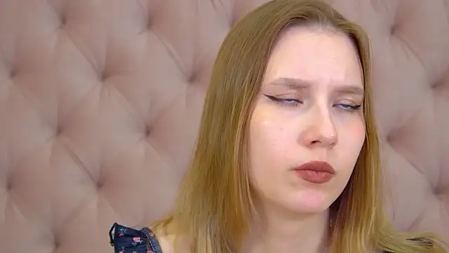 LiliLinn's Live XXX Chat