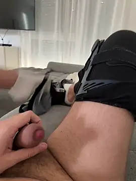 JJloolf Live XXX Chat