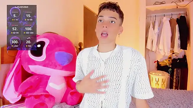 Chatroom XXX en direct de Baby_luka
