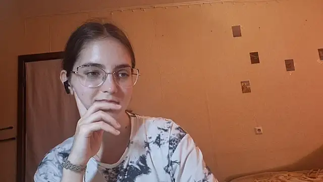 Živý XXX chat Katelemon