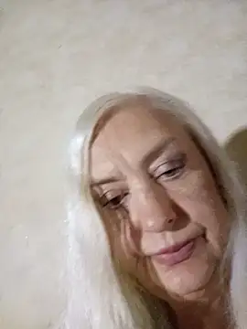 Julia20X Obrolan Langsung XXX