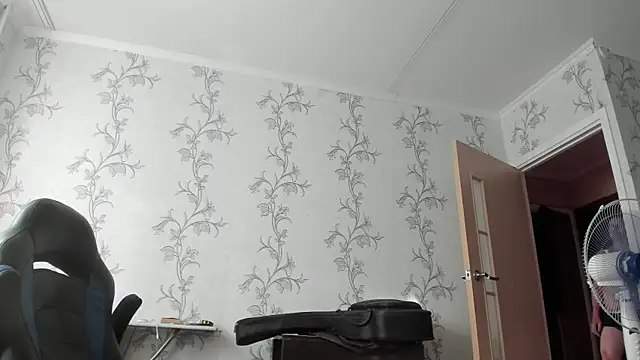 SanFrantsisko Adlı Modelin Canlı XXX Sohbeti