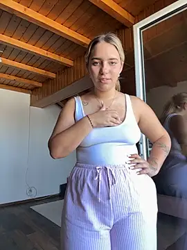 Naomi-Klein Obrolan Langsung XXX