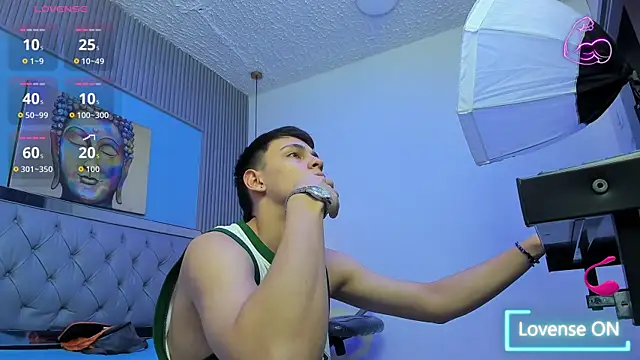 Ethanx18_ – Naživo XXX chat