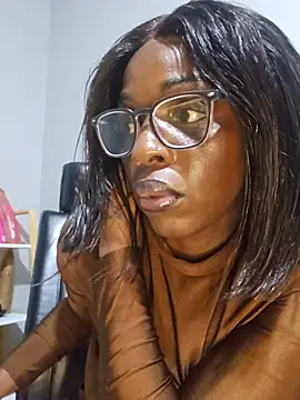 Chat XXX en directo de Shaniko89