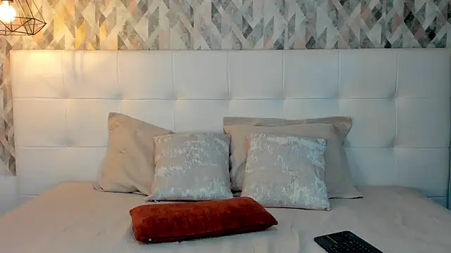 Chatroom XXX en direct de Roseaurora