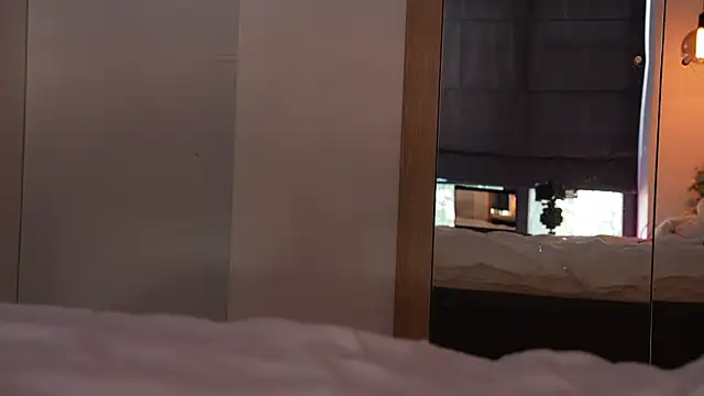 ibiddi's Live XXX Chat
