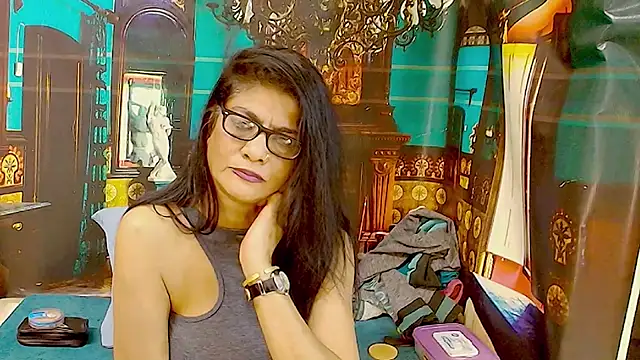 Czat XXX na żywo – IndianAllure