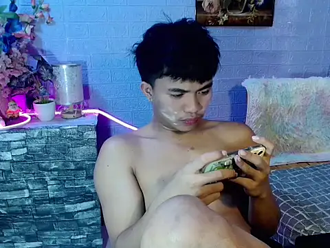 mostwantedtwink Adlı Modelin Canlı XXX Sohbeti