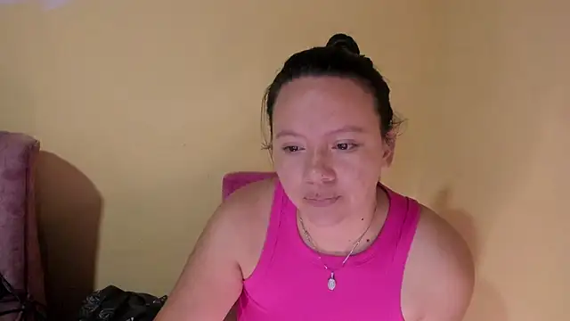 lauraguzman élő XXX-chatje