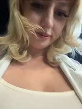 RonnieKissのライブXXXチャット