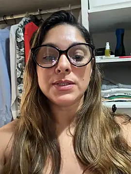 Mariiii_morena Obrolan Langsung XXX