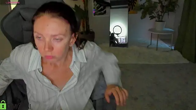 EmilyStevart 라이브 XXX 채팅