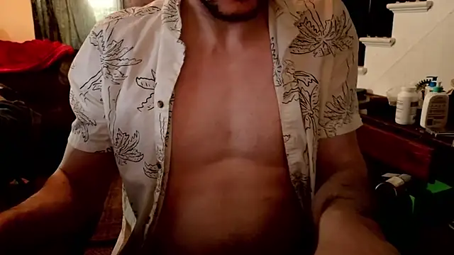 MasterDaddyCool: διαδικτυακό σόου στην κάμερα