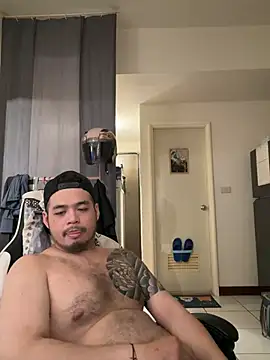 James1992_Ovo Chat XXX in diretta