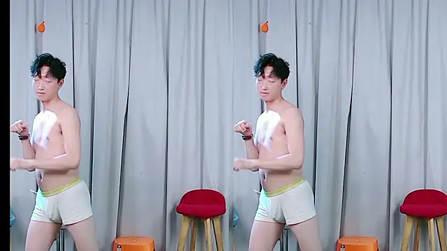 M-handsome-boy: απευθείας συνομιλία ΧΧΧ