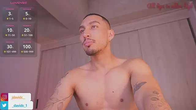 DavidC_ live XXX chat