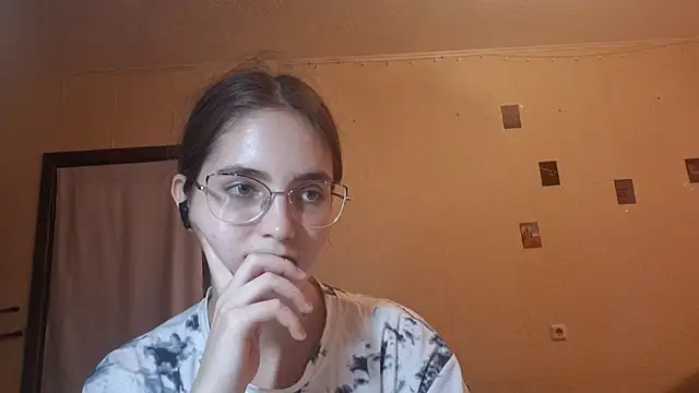Katelemon élő XXX-chatje