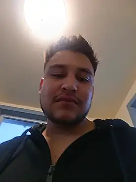 Alpha011210 Live XXX Chat