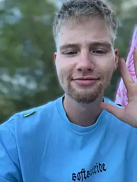 PublicLuke's Live XXX Chat