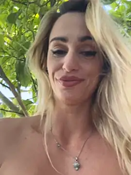 Ericafontex Adlı Modelin Canlı XXX Sohbeti