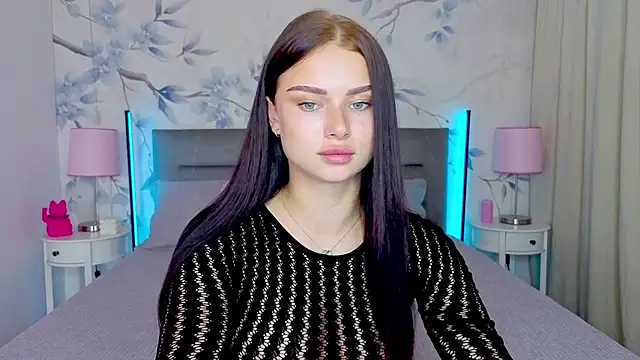 Silena_sky's Live XXX Chat