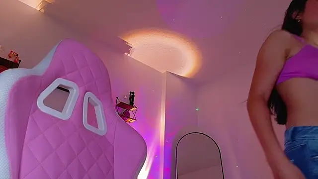 _Emmakiss_'s Live XXX Chat