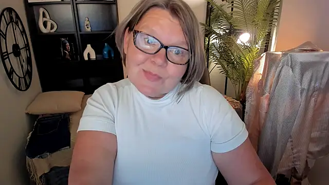 Shannonshine's Live XXX Chat