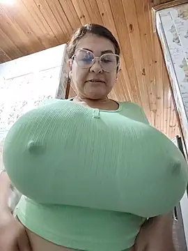 AlexxiaaMatn Live XXX chat