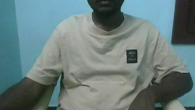 Chatroom XXX en direct de tamil_boy_4