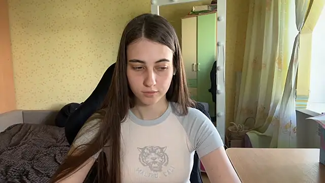 Chat +18 de LenitaRamshur ao vivo