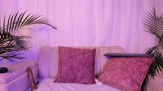 scarlet_boobs01's Live XXX Chat
