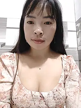 Chatroom XXX en direct de Onehittt