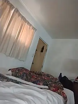 THEBEDroomdoOR XXX чат на живо