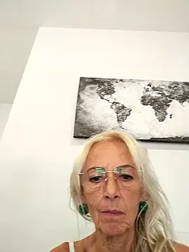 clarabell4 Chat XXX live