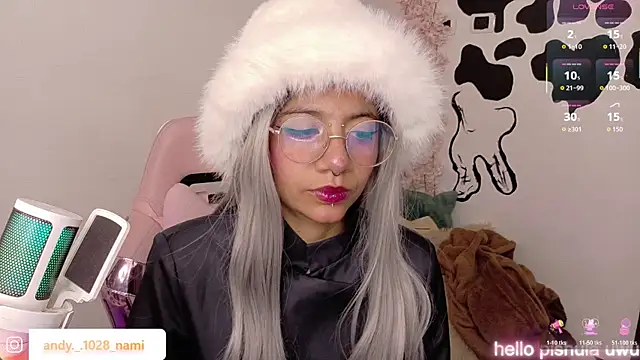 Chat XXX Live Nami_usagi