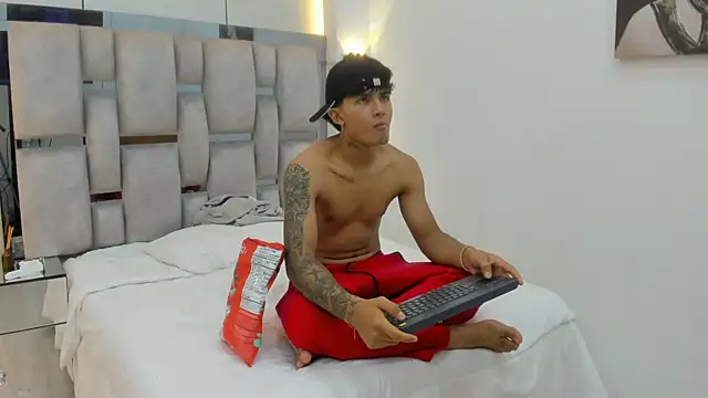 Chat XXX ao vivo de Ruslan_marcel