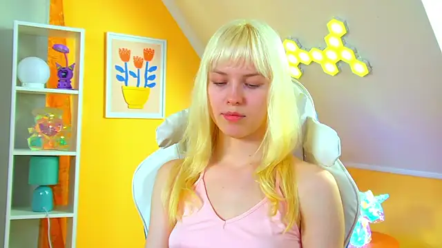 XXX chat uživo modela HannahHollis