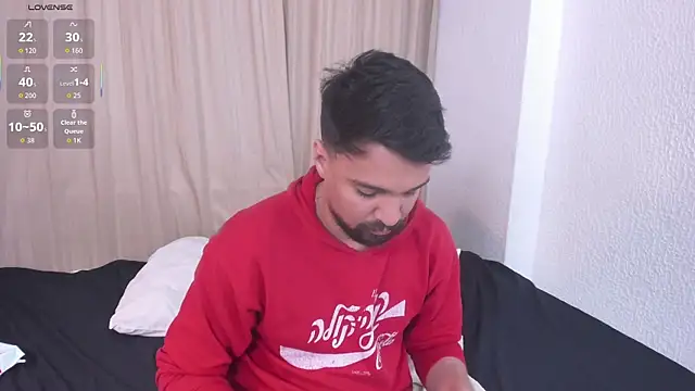 max_ed Adlı Modelin Canlı XXX Sohbeti