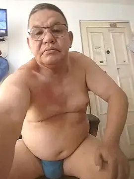 Apresiaoo live XXX chat
