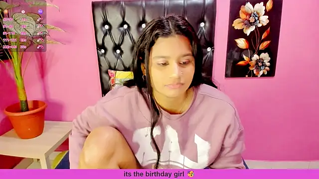 Chat XXX ao vivo de INDIANFLAME