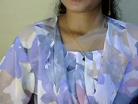 Shab_M Adlı Modelin Canlı XXX Sohbeti
